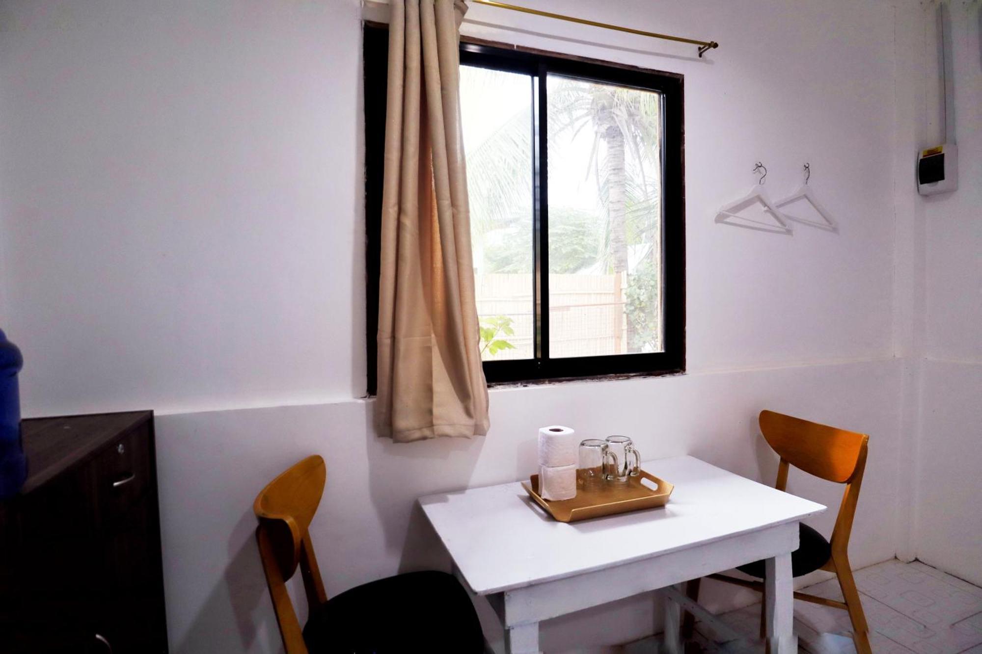 Ocean Breeze Hostel By Daily Sweet Moalboal Kültér fotó