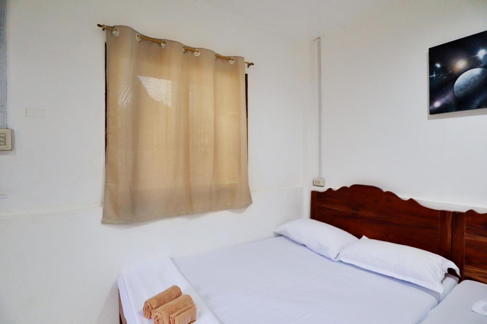Ocean Breeze Hostel By Daily Sweet Moalboal Kültér fotó